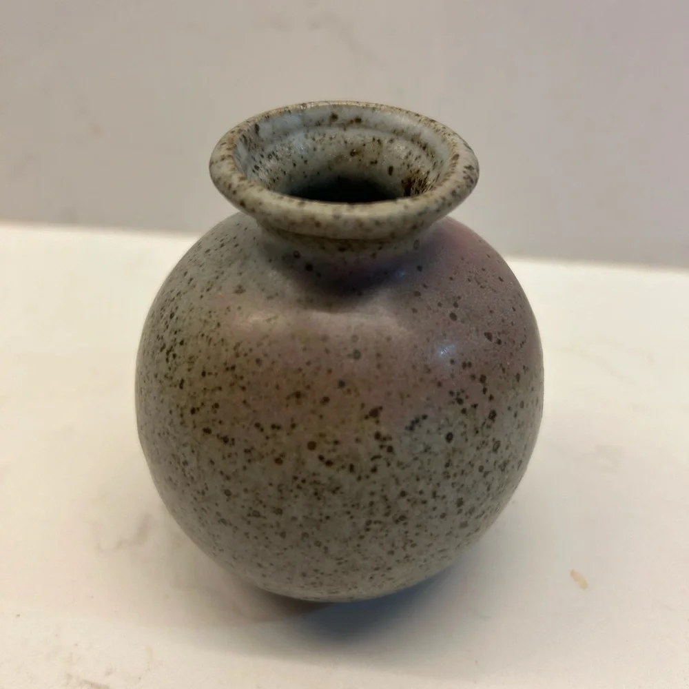 Miniature Ceramic Vase with brown, mauve tones and speckled. - Picture 5 of 5